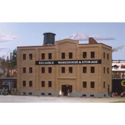 Walthers Cornerstone 933-3014 - Reliable Wrhse & Storage - HO Scale