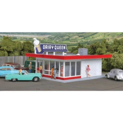 Walthers Cornerstone 933-3484 - Vintage Dairy Queen Kit - HO Scale