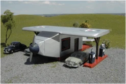 Bachmann 35251 - Airplane Gas Station - N Scale