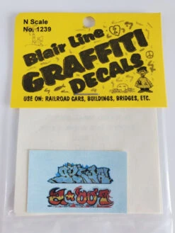 Blair Line 1239 - Graffiti Set "Gisk/Veegee" - N Scale